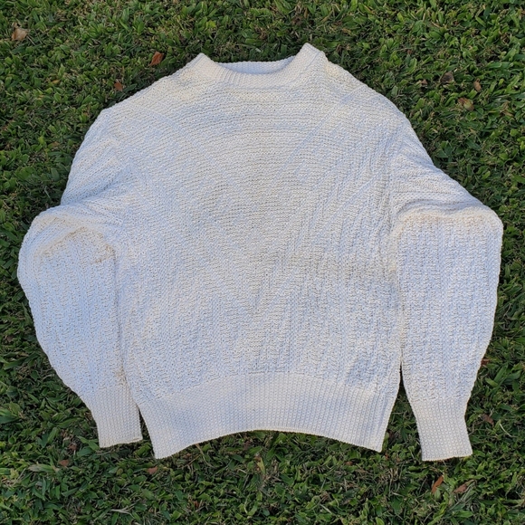 White cable knit sweater - Picture 1 of 4